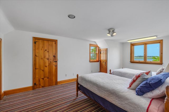 300 Paine Hollow Road, Wellfleet, MA 02667