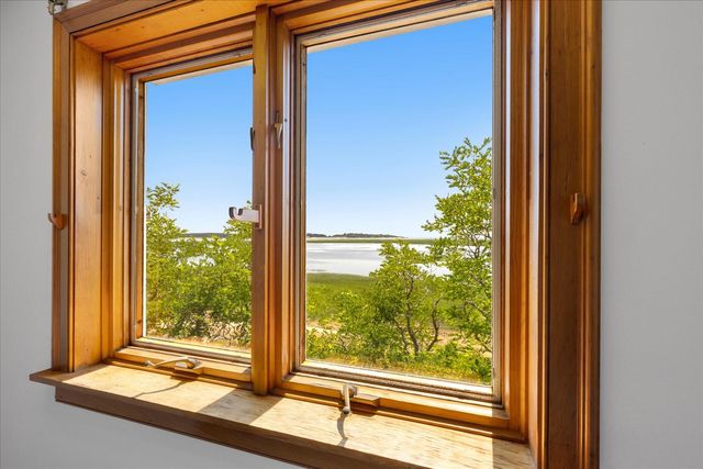 300 Paine Hollow Road, Wellfleet, MA 02667