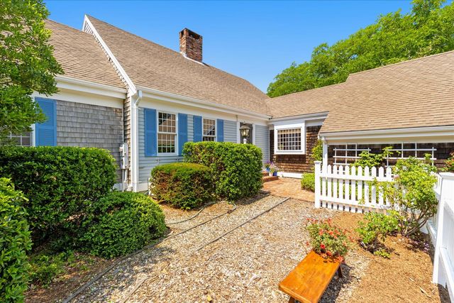 300 Paine Hollow Road, Wellfleet, MA 02667