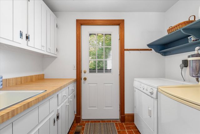 300 Paine Hollow Road, Wellfleet, MA 02667