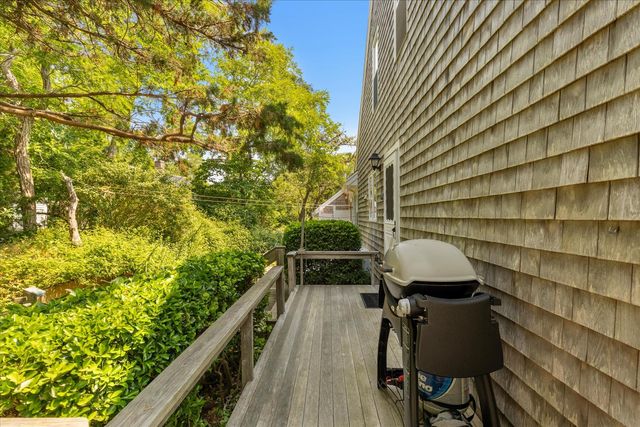 300 Paine Hollow Road, Wellfleet, MA 02667