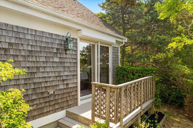 300 Paine Hollow Road, Wellfleet, MA 02667