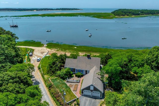 300 Paine Hollow Road, Wellfleet, MA 02667