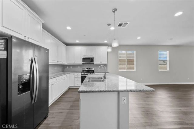 37846 Sunnyvale Lane, Palmdale, CA 93552