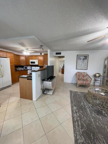 244 Grantham C 244, Deerfield Beach, FL 33442
