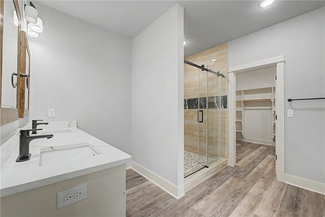 5 Bytham Circle, Bella Vista, AR 72714