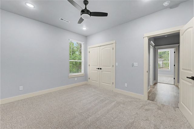 5 Bytham Circle, Bella Vista, AR 72714