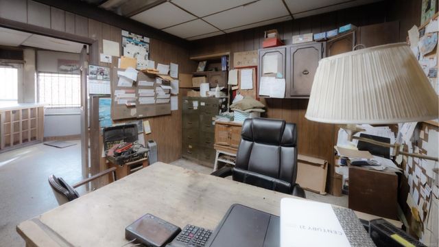 13118 Gratiot Avenue, Detroit, MI 48205