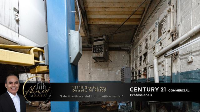 13118 Gratiot Avenue, Detroit, MI 48205