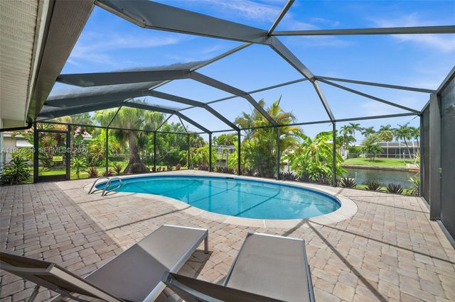 5122 SW 3rd Ave, Cape Coral, FL 33914