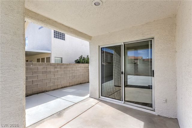 7716 License Street, Las Vegas, NV 89131