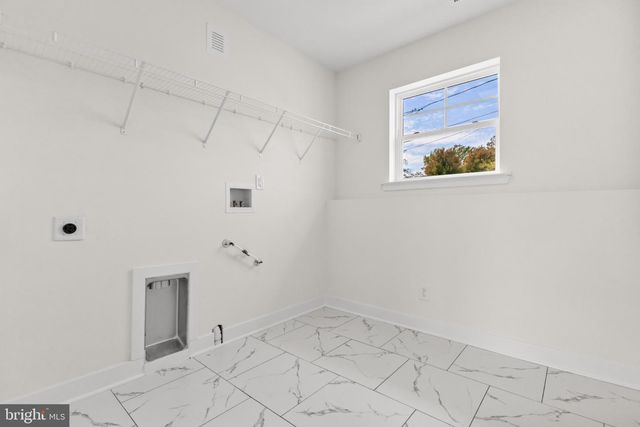 189 MONMOUTH AVE, West Deptford, NJ 08086