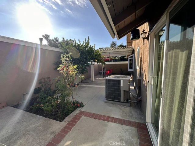 12 Denver 74, Irvine, CA 92604