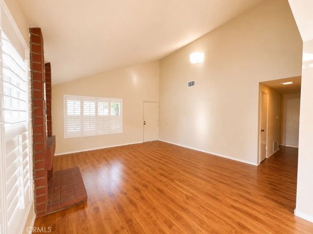 12 Denver 74, Irvine, CA 92604