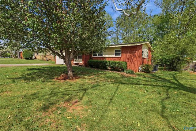 3005 Acklen Drive SW, Huntsville, AL 35805