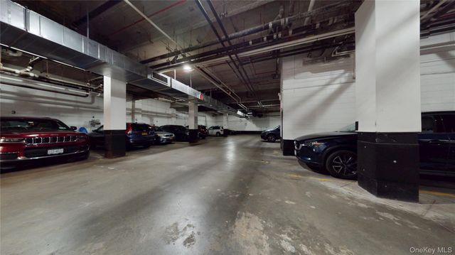 346 Coney Island Avenue 601, Brooklyn, NY 11218