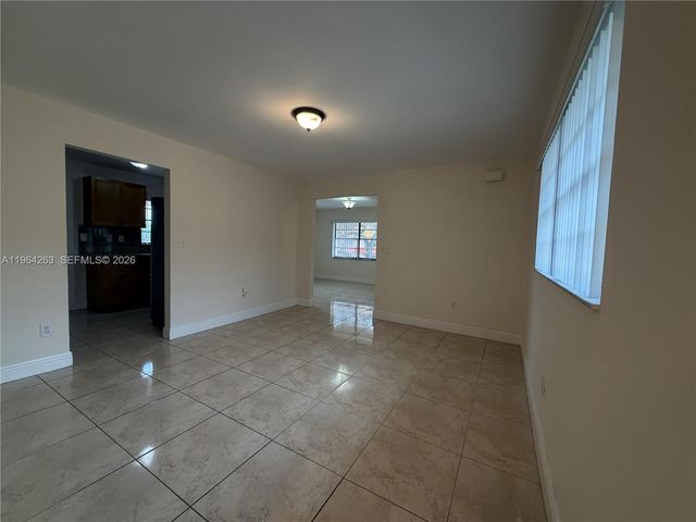 6085 W Flagler St 0, Miami, FL 33144