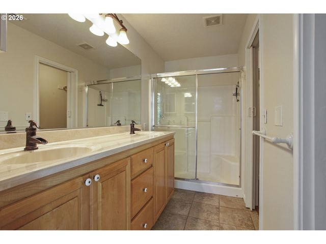 16129 Sw HOLLAND Ln, Sherwood, OR 97140