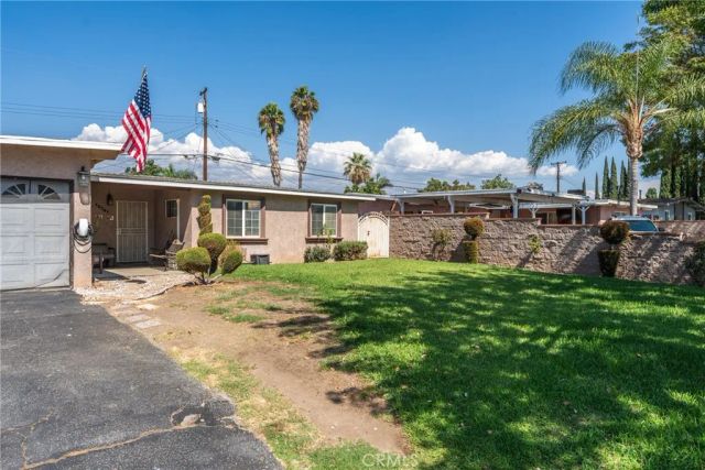 18361 E Nearfield, Azusa, CA 91702