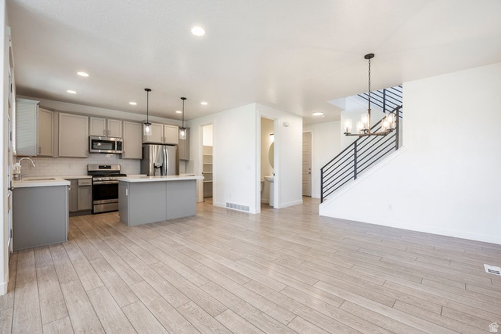 405 W 3175 N, Lehi, UT 84043 — photo 4