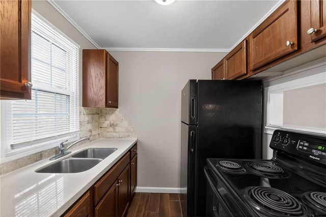 6252 Lathrop Avenue, Kansas City, KS 66104