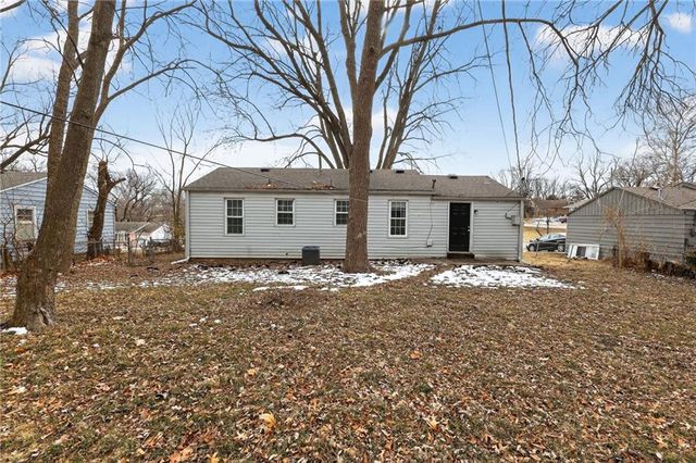 6252 Lathrop Avenue, Kansas City, KS 66104