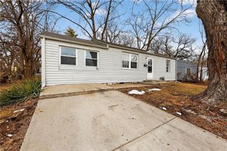 6252 Lathrop Avenue, Kansas City, KS 66104