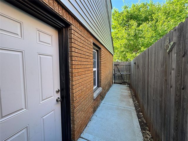 913 NW 47th Street, Oklahoma City, OK 73118