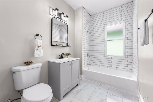 45 E 101st Place, Chicago, IL 60628
