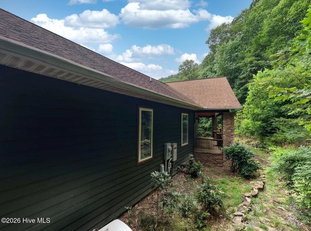 645 Outlook Road, Murphy, NC 28906