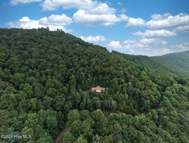 645 Outlook Road, Murphy, NC 28906