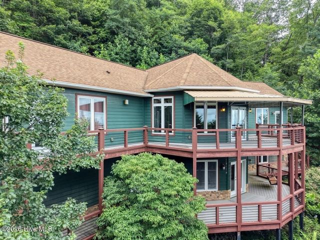 645 Outlook Road, Murphy, NC 28906