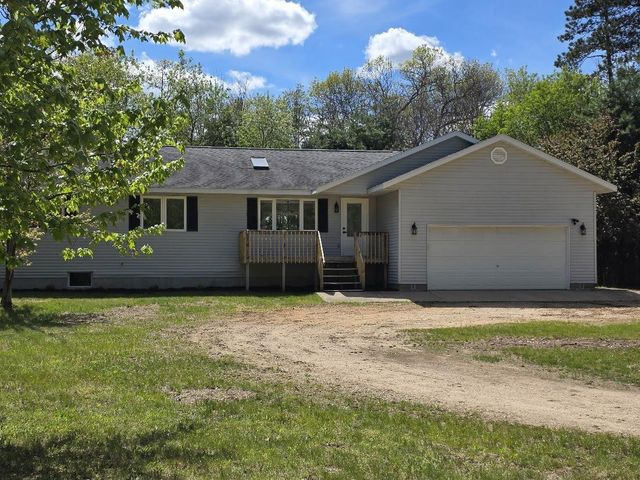 W8680 FAWN COURT, Wautoma, WI 54982