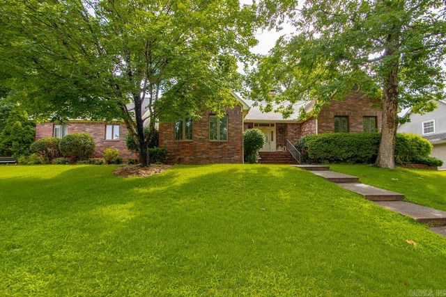 1145 Cambridge Circle, Benton, AR 72019