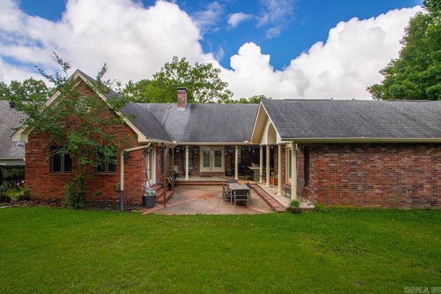 1145 Cambridge Circle, Benton, AR 72019