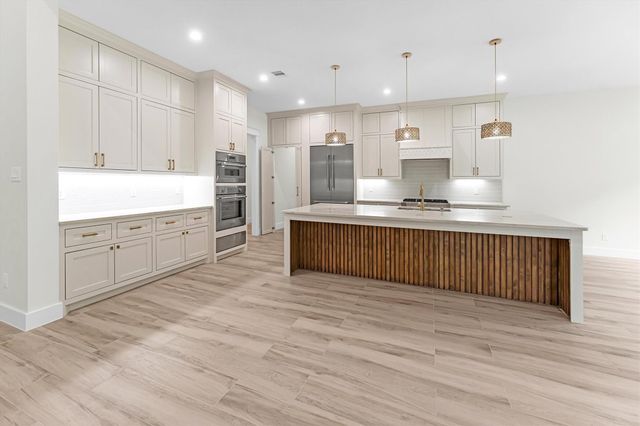 10075 Leonidas Horton Road, Conroe, TX 77304