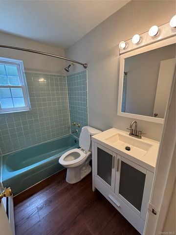 6 Colonial Road 80, Beacon, NY 12508