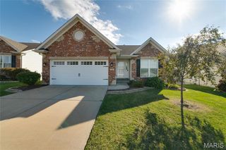 104 Dornoch Drive, St Charles, MO 63301