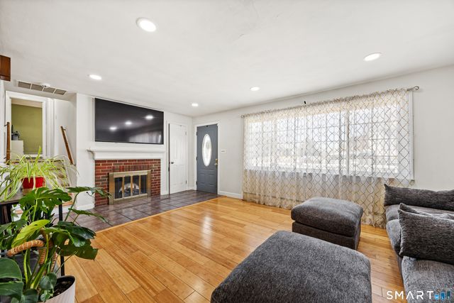 181 Decicco Road, Waterbury, CT 06705