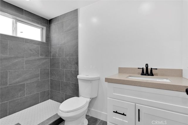1209 6th St Unit 2, Redlands, CA 92374