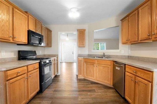 493 Kyles Circle, Hiram, GA 30141