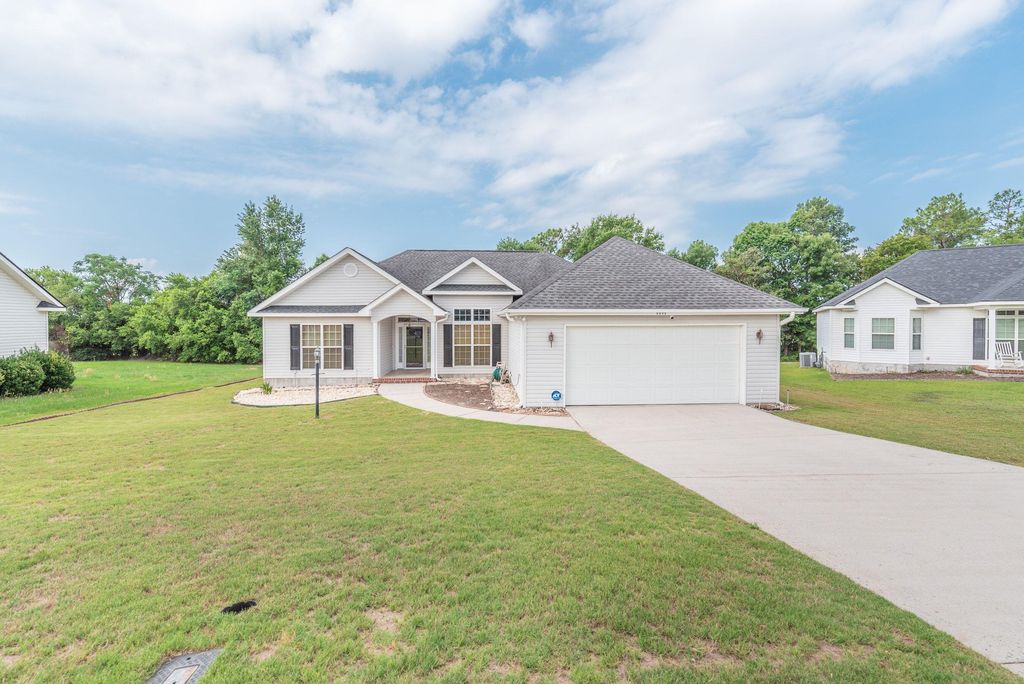 5239 Pleasant Pointe Drive, Warrenville, SC 29851