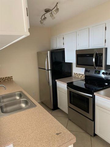 293 Cypress Point Drive 293, Palm Beach Gardens, FL 33418