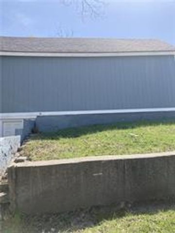 16 N Jefferson Street, Carrollton, MO 64633