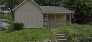 16 N Jefferson Street, Carrollton, MO 64633