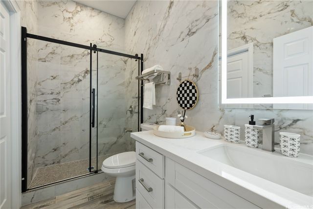 1307 Farrington Street, Honolulu, HI 96826