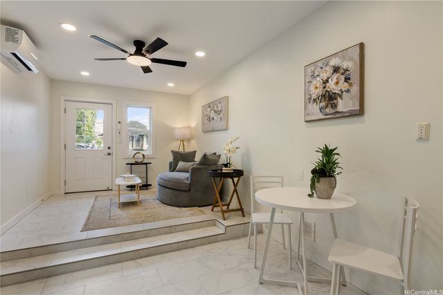 1307 Farrington Street, Honolulu, HI 96826