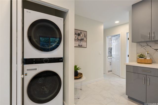 1307 Farrington Street, Honolulu, HI 96826