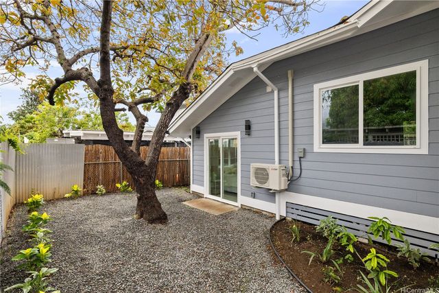 1307 Farrington Street, Honolulu, HI 96826