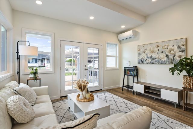 1307 Farrington Street, Honolulu, HI 96826